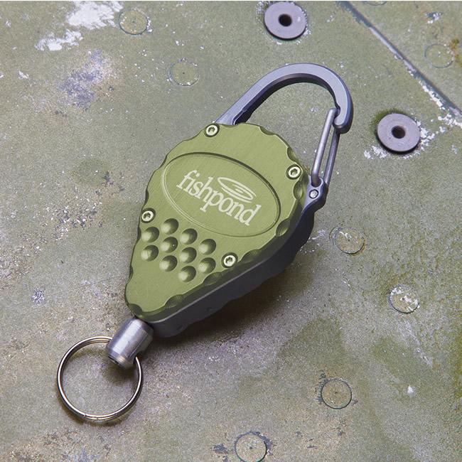 Fishpond Arrowhead Retractor Moss